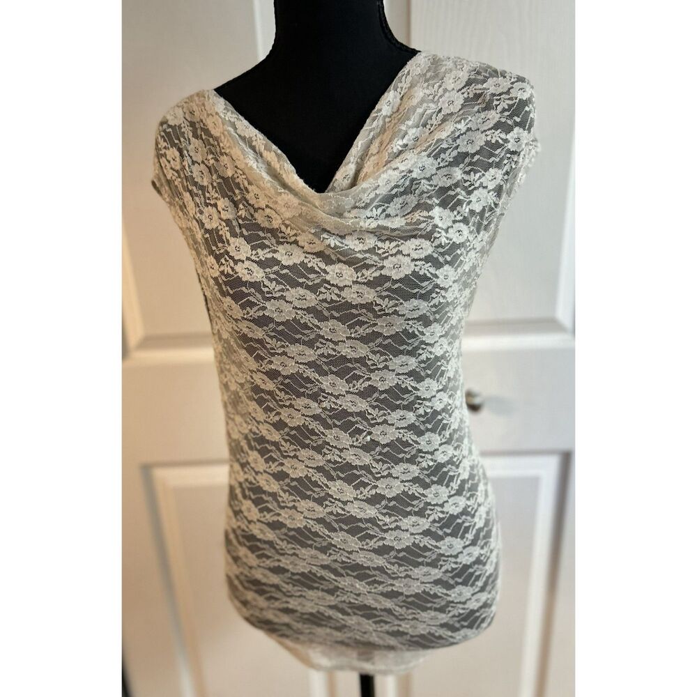 Hyfve sheer ivory floral lace cowl neck sleeveless blouse size Medium - Picture 2 of 4
